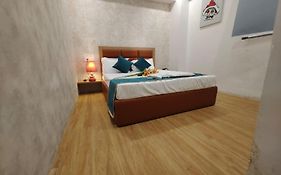 Hotel Prasang